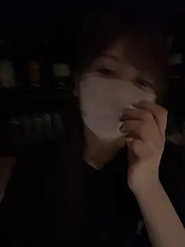 Snapshot of yuki-chi chatting on 07-12-26, 02:08 yuki-chi online show from 07-12-26, 02:08