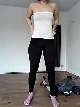 Linalicious online show from 01-26-25, 11:50