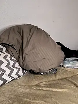 Linalicious online show from 02-25-26, 06:56