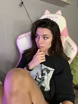 MashkaRay online show from 01-29-25, 01:28