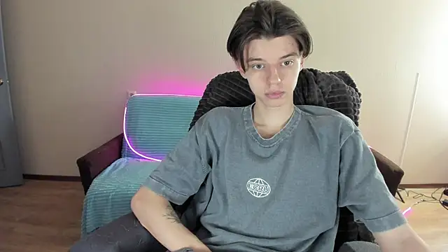 Liam sexy1 online show from 12-22-24, 07:54