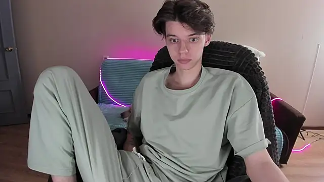 Liam sexy1 online show from 12-26-24, 12:59