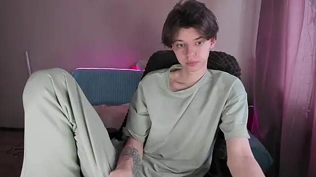 Liam sexy1 online show from 03-14-25, 08:10