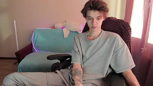 Liam sexy1 online show from 03-22-25, 03:20