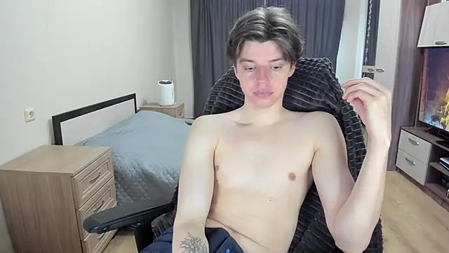 Liam sexy1 online show from 03-20-26, 07:35