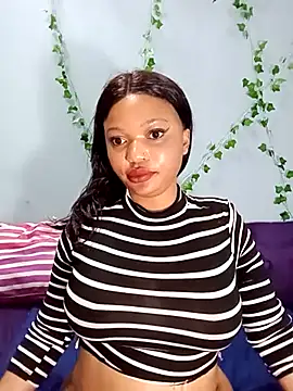 Snapshot of Sugartonguexx chatting on 03-13-25, 01:10 Sugartonguexx online show from 03-13-25, 01:10