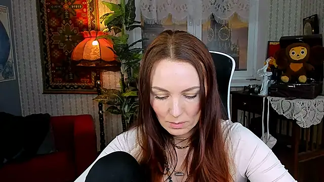 Snapshot of VandaRossi chatting on 01-09-25, 05:22 VandaRossi online show from 01-09-25, 05:22