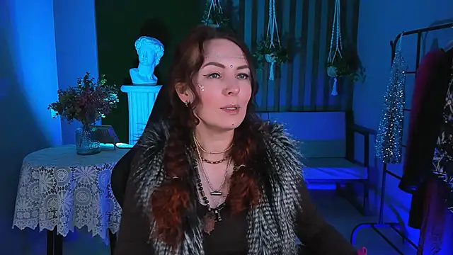 Snapshot of VandaRossi chatting on 01-19-25, 01:33 VandaRossi online show from 01-19-25, 01:33