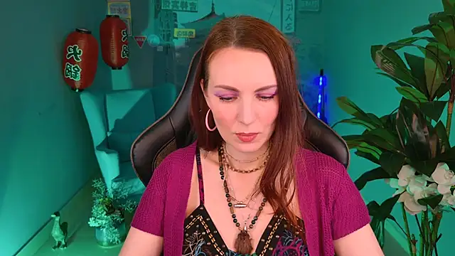 Snapshot of VandaRossi chatting on 01-31-25, 11:24 VandaRossi online show from 01-31-25, 11:24