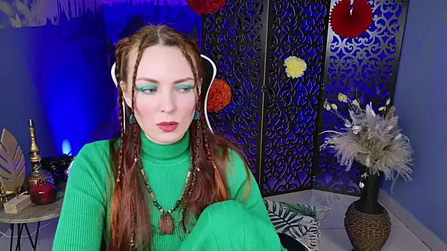 Snapshot of VandaRossi chatting on 02-26-25, 08:15 VandaRossi online show from 02-26-25, 08:15