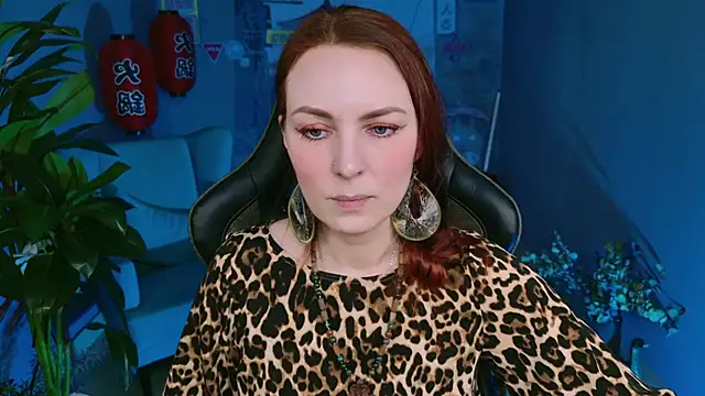 Snapshot of VandaRossi chatting on 03-06-25, 01:35 VandaRossi online show from 03-06-25, 01:35