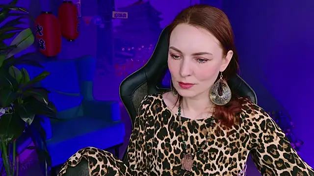 Snapshot of VandaRossi chatting on 03-06-25, 04:38 VandaRossi online show from 03-06-25, 04:38