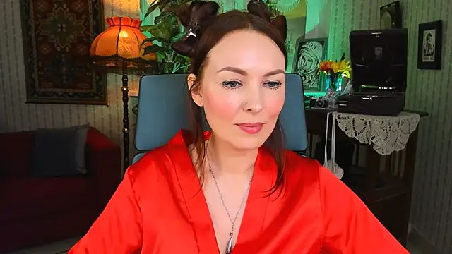 Snapshot of VandaRossi chatting on 03-09-25, 08:18 VandaRossi online show from 03-09-25, 08:18