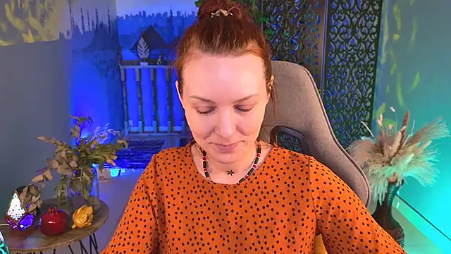 Snapshot of VandaRossi chatting on 09-14-25, 05:17 VandaRossi online show from 09-14-25, 05:17