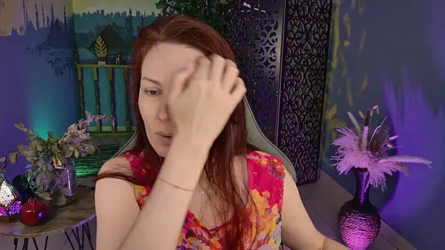 Snapshot of VandaRossi chatting on 10-10-25, 05:50 VandaRossi online show from 10-10-25, 05:50