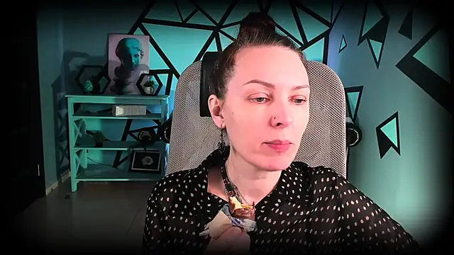 Snapshot of VandaRossi chatting on 11-08-25, 09:53 VandaRossi online show from 11-08-25, 09:53