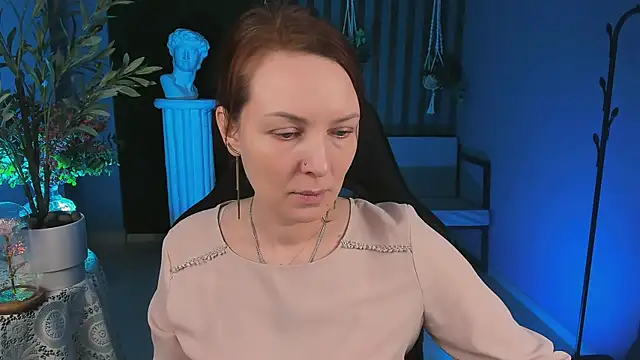 Snapshot of VandaRossi chatting on 11-13-25, 09:52 VandaRossi online show from 11-13-25, 09:52