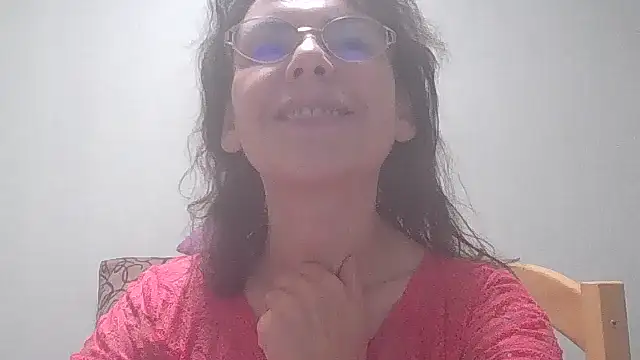 HollyJewel online show from 12-19-24, 07:51