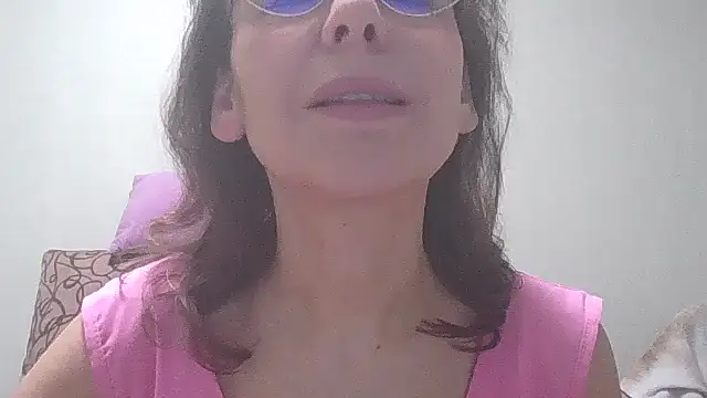 HollyJewel online show from 02-04-25, 05:45