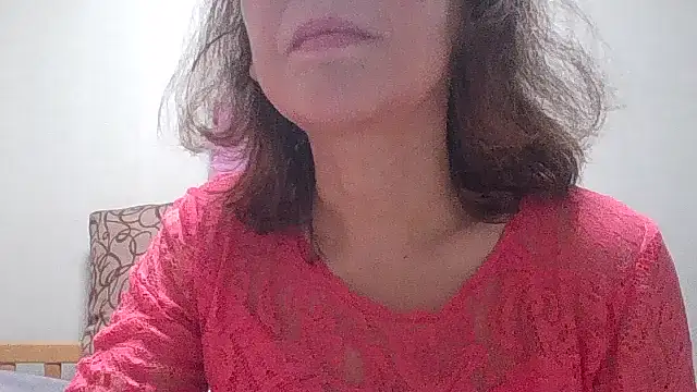 HollyJewel online show from 10-24-25, 02:24