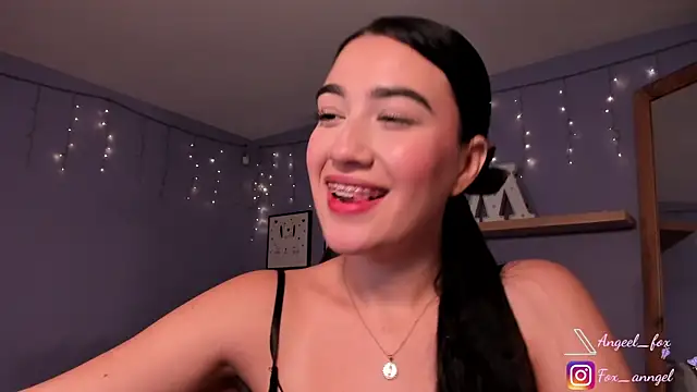 angeel fox online show from 01-21-25, 02:33