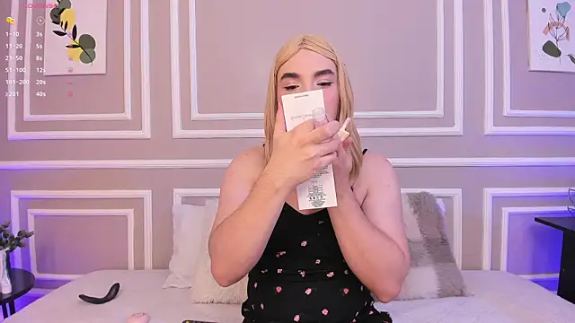 Snapshot of meloddysky chatting on 12-10-24, 03:22 meloddysky online show from 12-10-24, 03:22