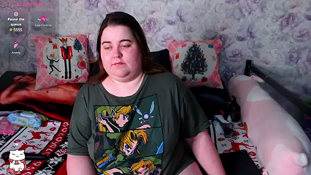 Estelle Hicks online show from 02-06-25, 06:13