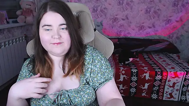 Estelle Hicks online show from 02-23-26, 06:27