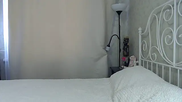 Snapshot of ShyEvaa chatting on 01-19-25, 10:17 ShyEvaa online show from 01-19-25, 10:17