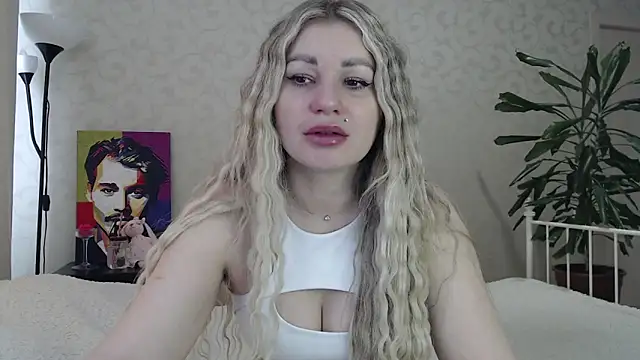 Snapshot of ShyEvaa chatting on 04-22-26, 04:48 ShyEvaa online show from 04-22-26, 04:48