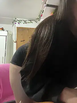 indiegirl666 online show from 12-20-25, 02:51