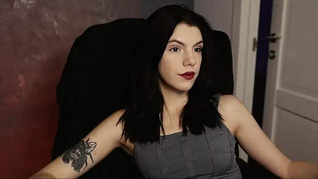 mistress  rochelle online show from 02-06-25, 05:51