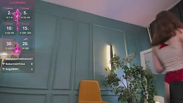 Snapshot of EvaSelin chatting on 01-28-25, 11:06 EvaSelin online show from 01-28-25, 11:06