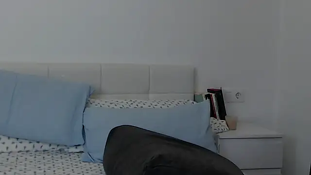 BriannaBk online show from 02-15-26, 05:20