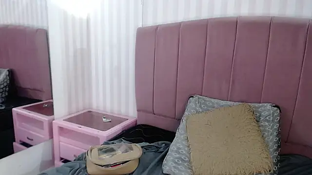 Susy thomson online show from 03-02-25, 02:19