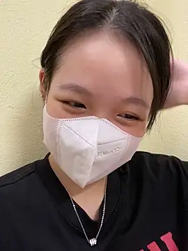 minmin2kk5 online show from 10-16-25, 02:51