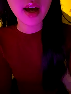 Snapshot of minmin2kk5 chatting on 11-03-25, 03:08 minmin2kk5 online show from 11-03-25, 03:08