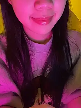 Snapshot of minmin2kk5 chatting on 11-07-25, 01:38 minmin2kk5 online show from 11-07-25, 01:38