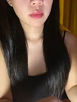 Snapshot of minmin2kk5 chatting on 11-08-25, 07:34 minmin2kk5 online show from 11-08-25, 07:34