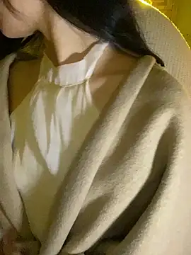 Snapshot of minmin2kk5 chatting on 12-16-25, 02:55 minmin2kk5 online show from 12-16-25, 02:55