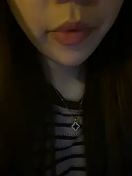 minmin2kk5 online show from 02-23-26, 04:26