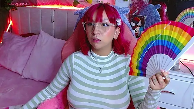 Snapshot of Littlerouse_ chatting on 10-03-25, 05:04 Littlerouse online show from 10-03-25, 05:04