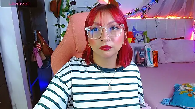 Littlerouse  online show from 03-09-26, 09:02