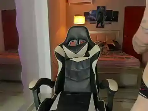 naomi berckley online show from 03-07-25, 05:40