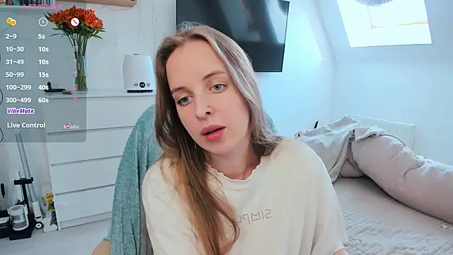 violet blue eyes online show from 04-08-26, 01:33