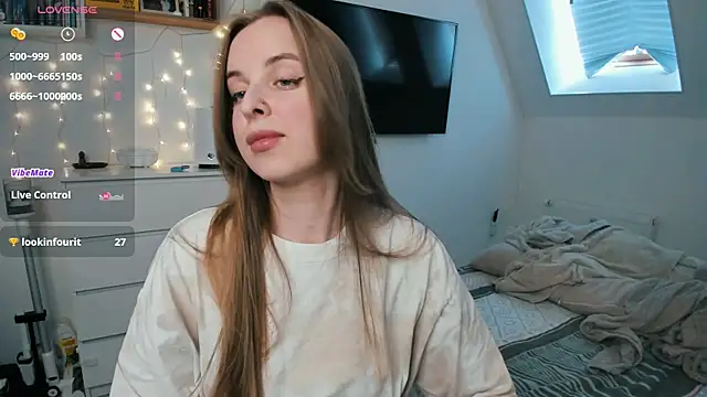 violet blue eyes online show from 04-15-26, 01:07