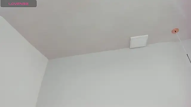 Cherllynn online show from 09-26-25, 05:17