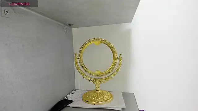 Cherllynn online show from 11-10-25, 03:22