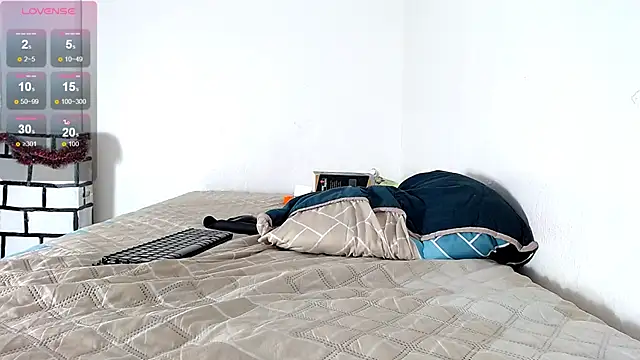 Snapshot of camilavagina24 chatting on 01-06-25, 06:10 camilavagina24 online show from 01-06-25, 06:10