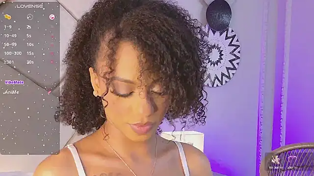 Nahomi King online show from 03-20-25, 01:04